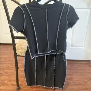 Black white seamed two piece set